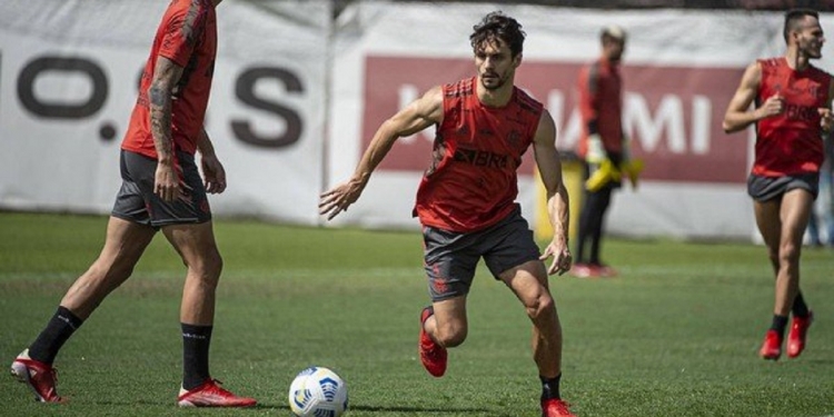 Rodrigo Caio finaliza trabalhos para reequilíbrio da marcha e volta ao time de maneira fixa até o fim da temporada