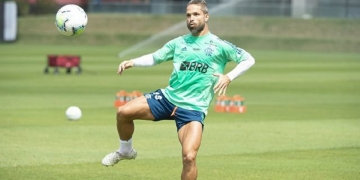 Diego Ribas bate o martelo em questão salarial e muda cenário de sua renovação com o Flamengo