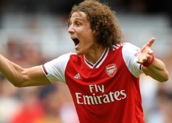 Flamengo ganha concorrente internacional na briga pela contratação de David Luiz; valores são milionários