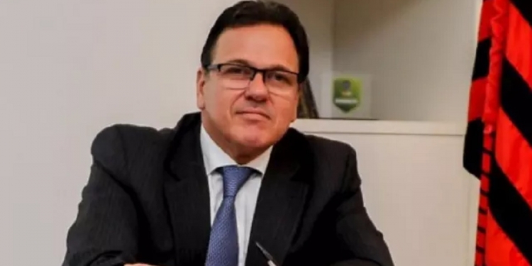 Dirigente do Flamengo faz questionamento inusitado pelas redes sociais e surpreende os torcedores