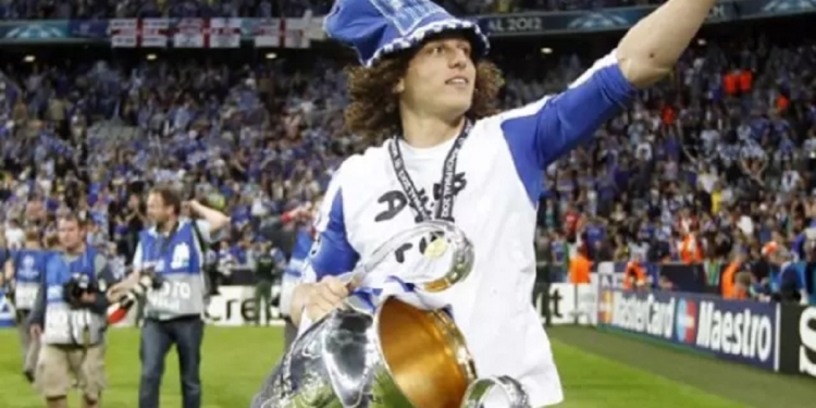 Com David Luiz, Flamengo fecha time inteiro de jogadores com experiência na Champions League
