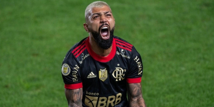 Gabi retorna da Seleção Brasileira com problema muscular e vira o 8º desfalque para o Flamengo de Renato Portaluppi