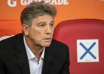 Flamengo tem 8 desfalques para enfrentar o Palmeiras logo mais às 16h pela 20ª rodada do Brasileirão
