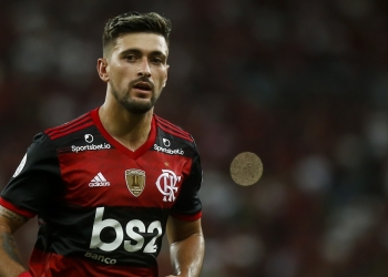 Arrascaeta é diagnosticado com lesão e fica afastado dos gramados