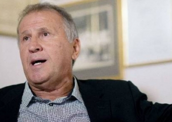 Zico demonstra preocupação após notícia de que craque do Flamengo está de fora das semifinais da Libertadores