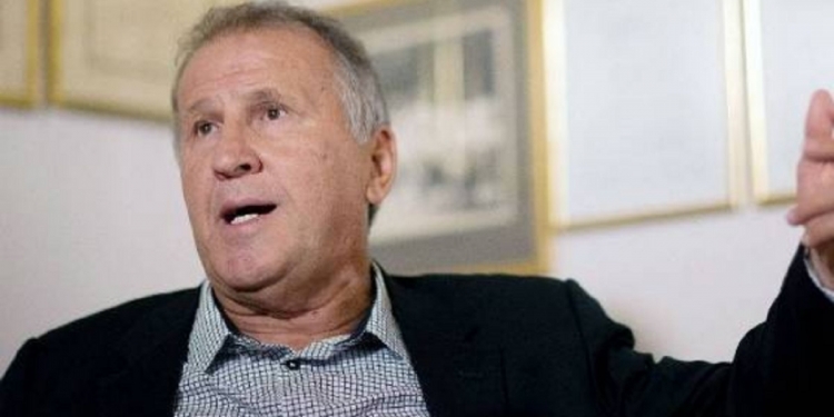 Zico demonstra preocupação após notícia de que craque do Flamengo está de fora das semifinais da Libertadores