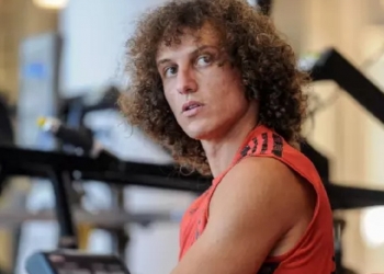 Dia D: David Luiz estreia contra o Barcelona? Zagueiro vive a expectativa de entrar em campo pelo Flamengo pela primeira vez