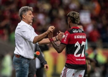 Apesar de comemorar vitória, Renato Gaúcho destaca situação para jogo decisivo