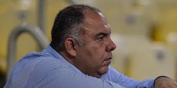 Medalhão do Flamengo expõe seu descontentamento no time e vice tenta amenizar