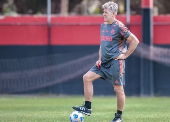 Renato Portaluppi deixa vários titulares de fora do Brasileirão; foco é preservação para a Libertadores
