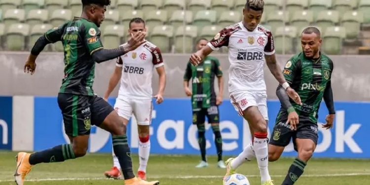 Jornalista critica trabalho de Renato Gaúcho e alerta a torcida do Flamengo para grande problema