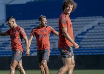 Sem Thiago Maia, Flamengo treina e faz os alterações para encarar o Barcelona; provável escalação