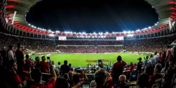 Flamengo é denunciado no STJD por cantos homofóbicos; Grêmio quer eliminação na Copa do Brasil para assumir a vaga