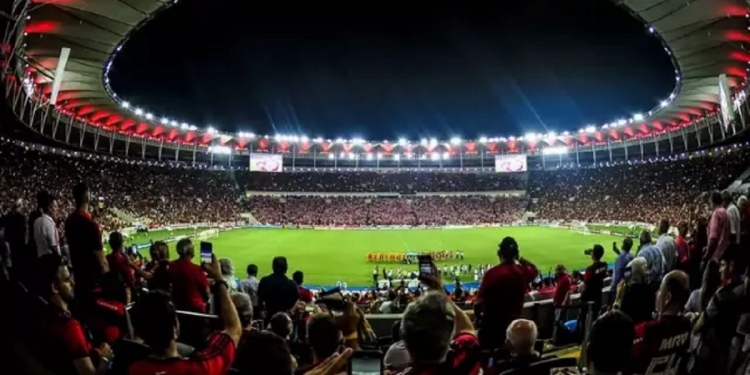 Flamengo é denunciado no STJD por cantos homofóbicos; Grêmio quer eliminação na Copa do Brasil para assumir a vaga