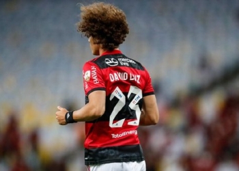 Divulgado parceiro oculto que permitiu ao Flamengo a contratação do zagueiro David Luiz