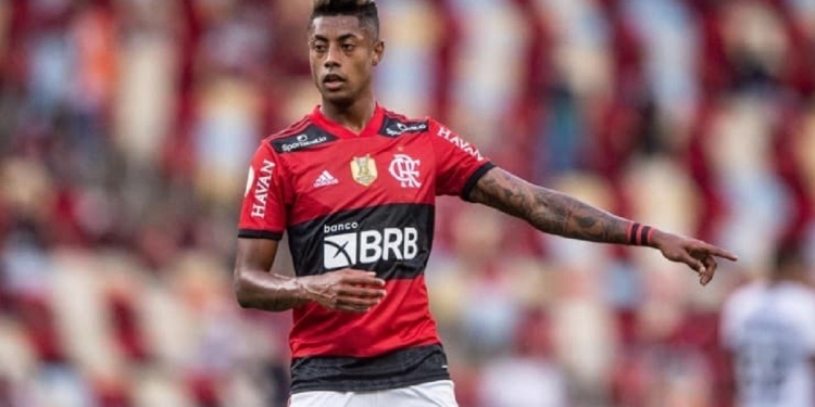 Renato Gaúcho precisou justificar substituição de Bruno Henrique e falou sobre possíveis lesões