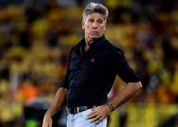Flamengo estuda a compra de meia badalado entre os torcedores com aval positivo de Renato Gaúcho