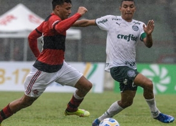 Flamengo cresce no sub-17 e aplica goleada sem piedade no Palmeiras