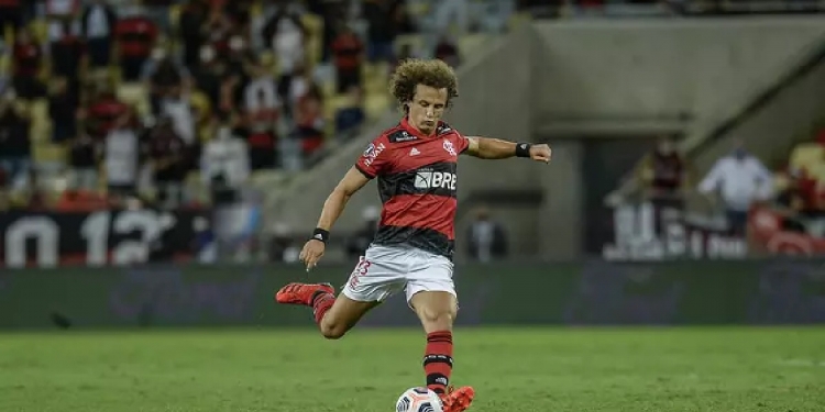 Flamengo dá notícia que a torcida não queria ouvir sobre David Luiz e tempo para recuperação será maior do que se esperava