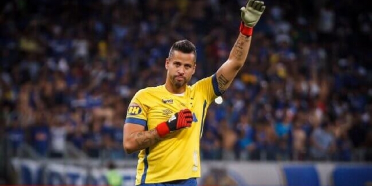 Goleiro Fábio diz que Cruzeiro é maior que o Flamengo: ‘a gente ganhou’