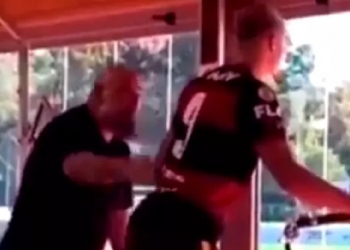 Tem vaga no Mengão? Haaland, craque do Borussia Dortmund, é flagrado treinando com a camisa do Flamengo