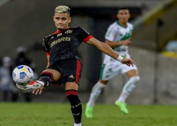 Flamengo vence o Juventude e meia brilha em campo quebrando jejum de anos