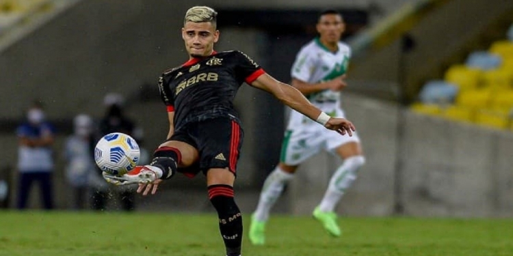 Flamengo vence o Juventude e meia brilha em campo quebrando jejum de anos