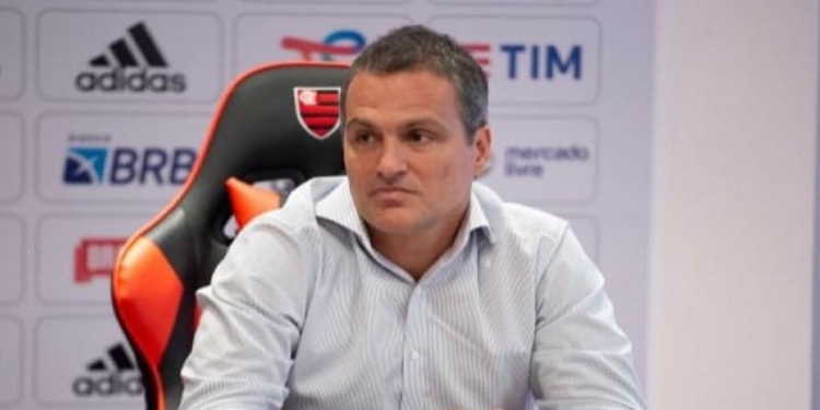 Defensor emprestado pelo Flamengo encanta no exterior e dificilmente retornará ao clube