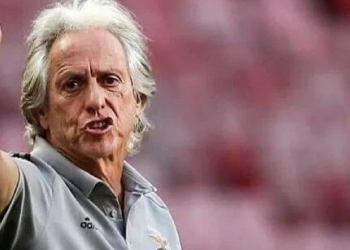 Jorge Jesus quer voltar ao Flamengo ou treinar a Seleção Brasileira por conta do pouco reconhecimento na Europa, diz ex-presidente do Rubro-Negro