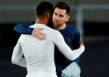 Ex-jogador do Flamengo se emociona após atitude de Lionel Messi nos bastidores de partida