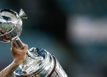 Conmebol define horário da final da Libertadores entre Palmeiras e Flamengo