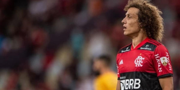 David Luiz volta a treinar com bola e pode participar da ‘final’ do Campeonato Brasileiro