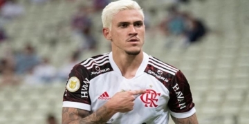 Mais um desfalque no Flamengo: Pedro vai ser operado às pressas e retorno não tem data agendada
