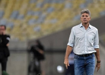 Renato Gaúcho manda recado aos jogadores do Flamengo após vitória sobre o Atlético-MG