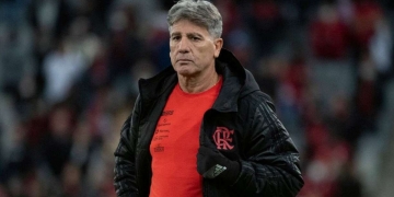 Cresce arrependimento pela contratação de Renato Gaúcho nos bastidores do Fla, diz jornalista