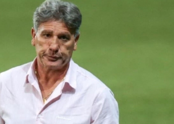 Renato Gaúcho está isolado no Flamengo e diretoria já teria ‘jogado a toalha’, afirma jornalista