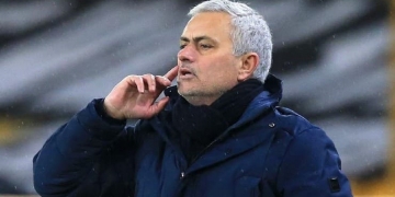 Roma chega com tudo para contratar queridinho da torcida do Flamengo, após aval de Mourinho
