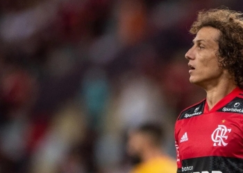 David Luiz é destaque na vitória do Flamengo e recebe a segunda maior nota mesmo sem ritmo de jogo