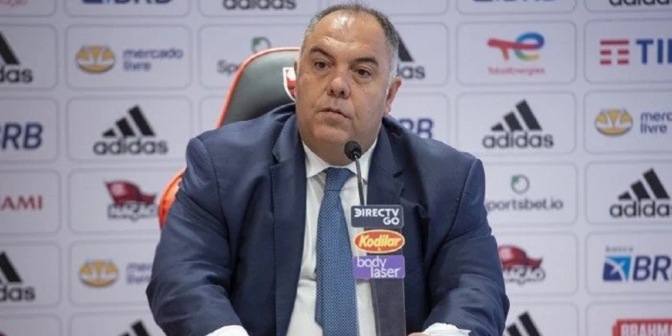 Flamengo se assusta com valores de jogador e não deve mantê-lo no elenco de Renato Gaúcho para a próxima temporada