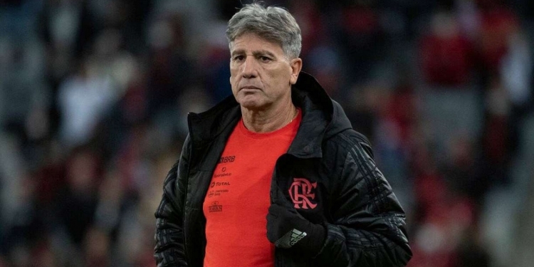 Jornalista acredita que Renato Gaúcho será demitido e especula três nomes que estariam na mira do Flamengo
