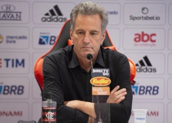 Flamengo anuncia contratação de novo zagueiro após empate contra a Chapecoense pelo Brasileirão