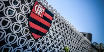 Titular do Flamengo tem contato com pessoas infectada pelo coronavírus e é posto em rigorosa quarentena