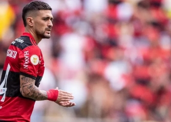 Arrascaeta jogará a final da Libertadores? Flamengo define quando será o retorno após semanas tratando lesão