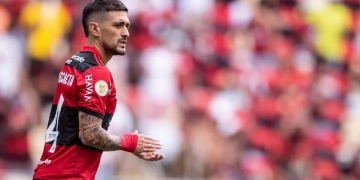 Arrascaeta jogará a final da Libertadores? Flamengo define quando será o retorno após semanas tratando lesão