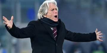 Jorge Jesus será demitido pelo presidente do Benfica, diz imprensa de Portugal