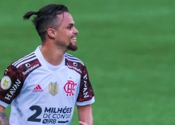 Portal diz se Michael irá aceitar proposta do Oriente Médio para deixar o Flamengo após sucesso na temporada de 2021