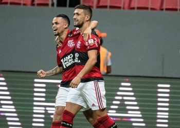Michael substituirá Arrascaeta como titular do Flamengo na final da Libertadores, especula jornalista