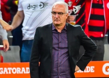 Dorival Júnior ‘joga no ventilador’ polêmica que teve com medalhão do Flamengo