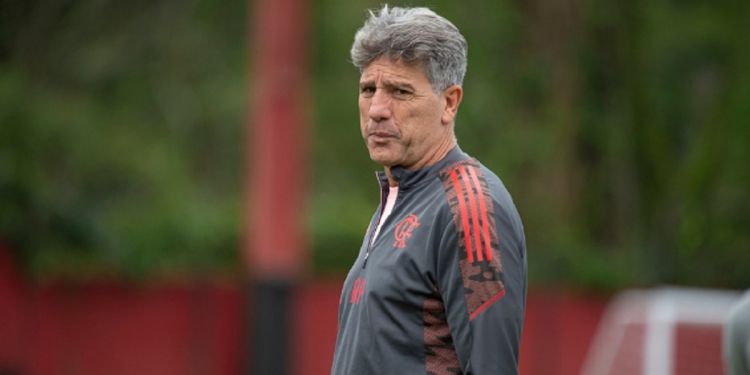 Reforço para Renato Gaúcho: Flamengo publica novo contrato com lateral-esquerdo no BID da CBF
