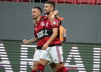 Michael ou Arrascaeta? Zico dispara sobre sua opção como titular para o Flamengo na final da Libertadores contra o Palmeiras